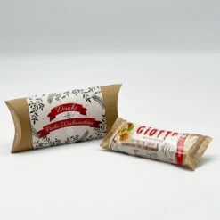 Pillowbox 'Danke & Frohe Weihnachten' - Giotto | Mitarbeitergeschenke -Snack Verkäufe 2024 Freisteller Shooting Danke Frohe Weihnachten Pillow 1200x1200 93224