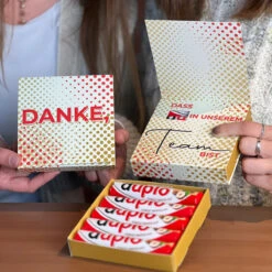 Danke, Dass Du Im Team Bist - 10er Ferrero Duplo | Mitarbeitergeschenke -Snack Verkäufe 2024 Produktshooting Emotionen Eigenprodukte 1200x1200 16 81143