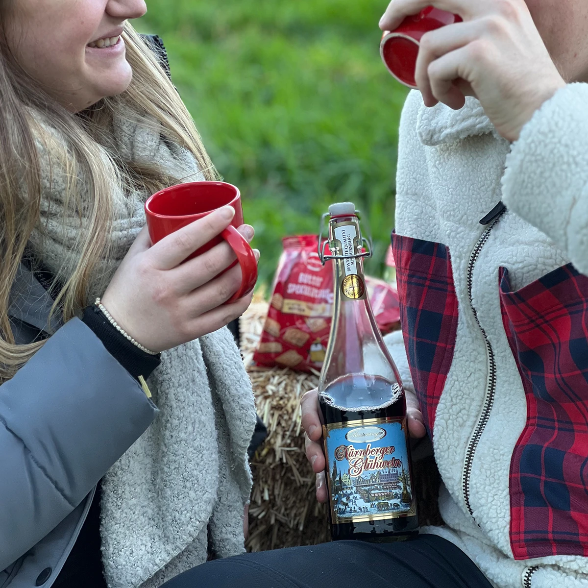 Weihnachtsmarkt To Go XL - Glühwein Geschenkset für Mitarbeiter | Premium Glühwein 4 Weihnachtsmarkt To Go XL - Glühwein Geschenkset für Mitarbeiter | Premium Glühwein – Bild 4