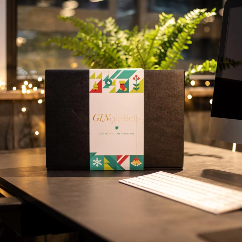 GINgle Bells Gin Geschenkset - Premium Mitarbeitergeschenke für Weihnachten 10 GINgle Bells Gin Geschenkset - Premium Mitarbeitergeschenke für Weihnachten – Bild 10