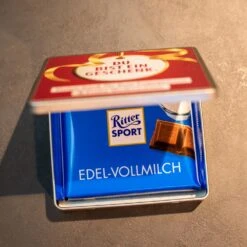 Du Bist Ein Geschenk - Ritter Sport Schokolade | Mitarbeitergeschenke -Snack Verkäufe 2024 WP12975 Du bist ein Geschenk Ritter Sport Dose 4 72283