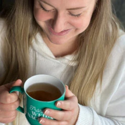 Weihnachtstasse 'Fröhliche Weihnachten' - Perfektes Mitarbeitergeschenk 15 Weihnachtstasse 'Fröhliche Weihnachten' - Perfektes Mitarbeitergeschenk -Snack Verkäufe 2024 WP12993 Weihnachtstasse Frohliche Weihnachten 5 81463