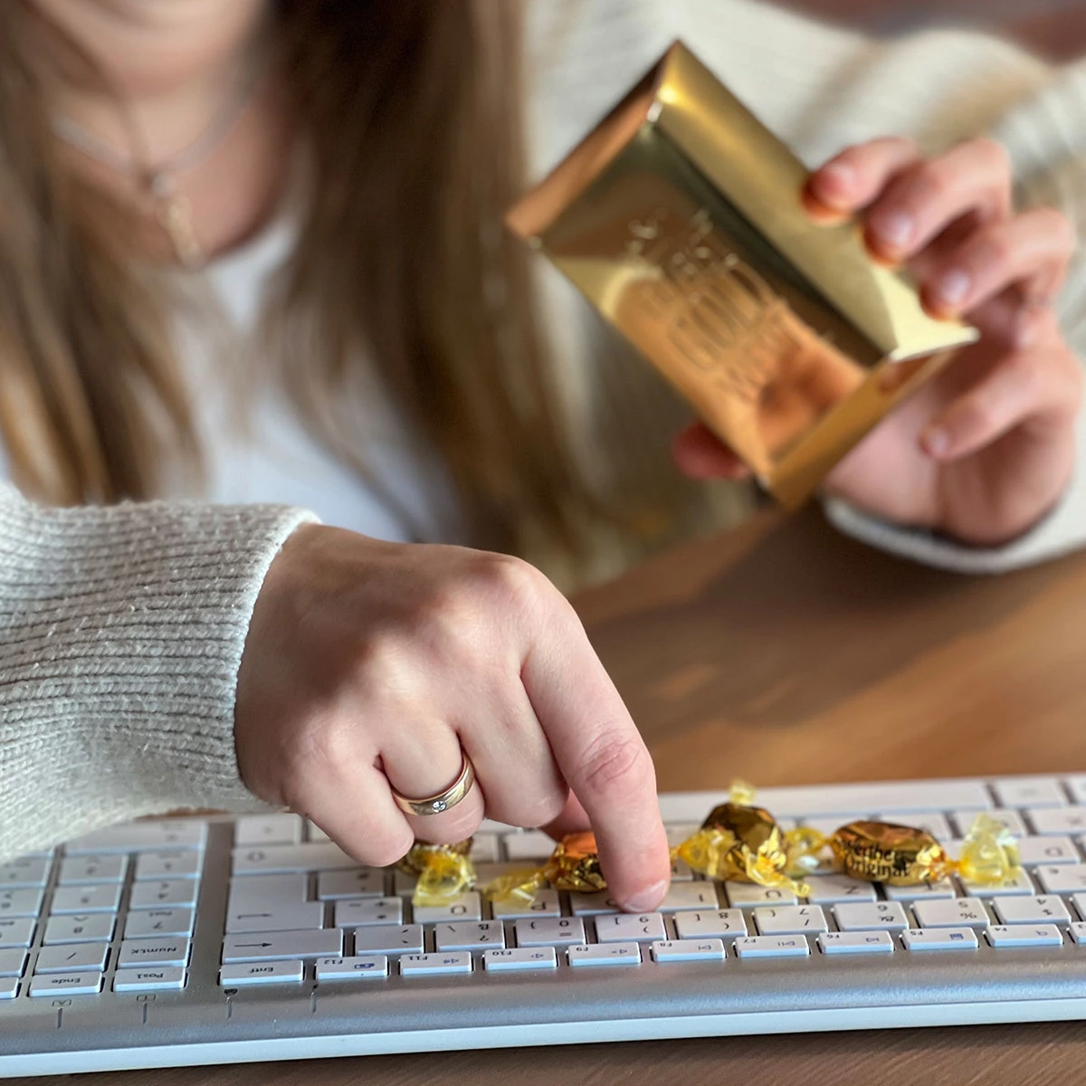 Goldbarren XL - Sie-Version - Werther's | Premium Mitarbeitergeschenke 4 Goldbarren XL - Sie-Version - Werther's | Premium Mitarbeitergeschenke – Bild 4