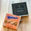 Geschenkdose 'Stolz Auf Dich' - Premium Mitarbeitergeschenk von Manner
