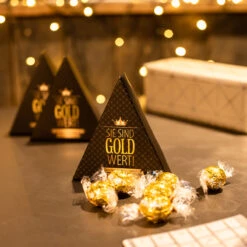 Lindt Pyramide 'Sie Sind Gold Wert' – Premium Weihnachtsgeschenk für Mitarbeiter