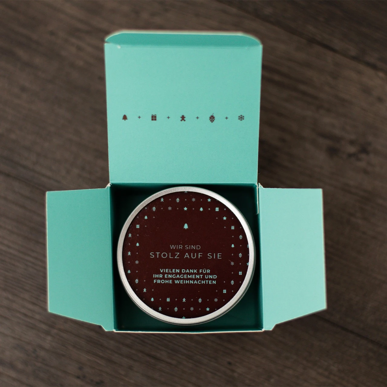 Wir Sind Stolz Auf Sie - Lindt Schokolade | Mitarbeitergeschenke | Premium-Geschenkidee 3 Wir Sind Stolz Auf Sie - Lindt Schokolade | Mitarbeitergeschenke | Premium-Geschenkidee – Bild 3