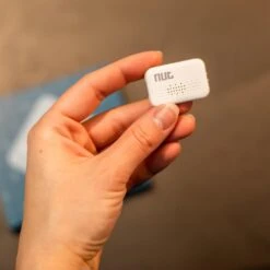 Bluetooth Tracker 'Wir Hängen An Dir!' - Praktisches Mitarbeitergeschenk -Snack Verkäufe 2024 Wir hangen an dir 12 72001